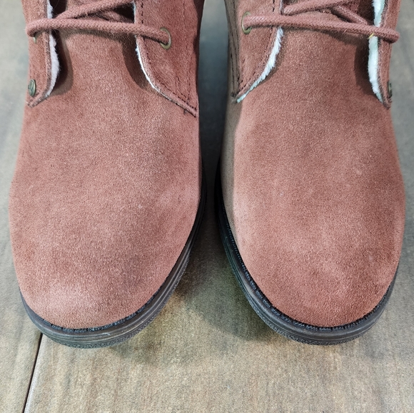 BEARPAW Topaz Genuine Sheepskin Footbed Block Heel Boot - Picture 5 of 15